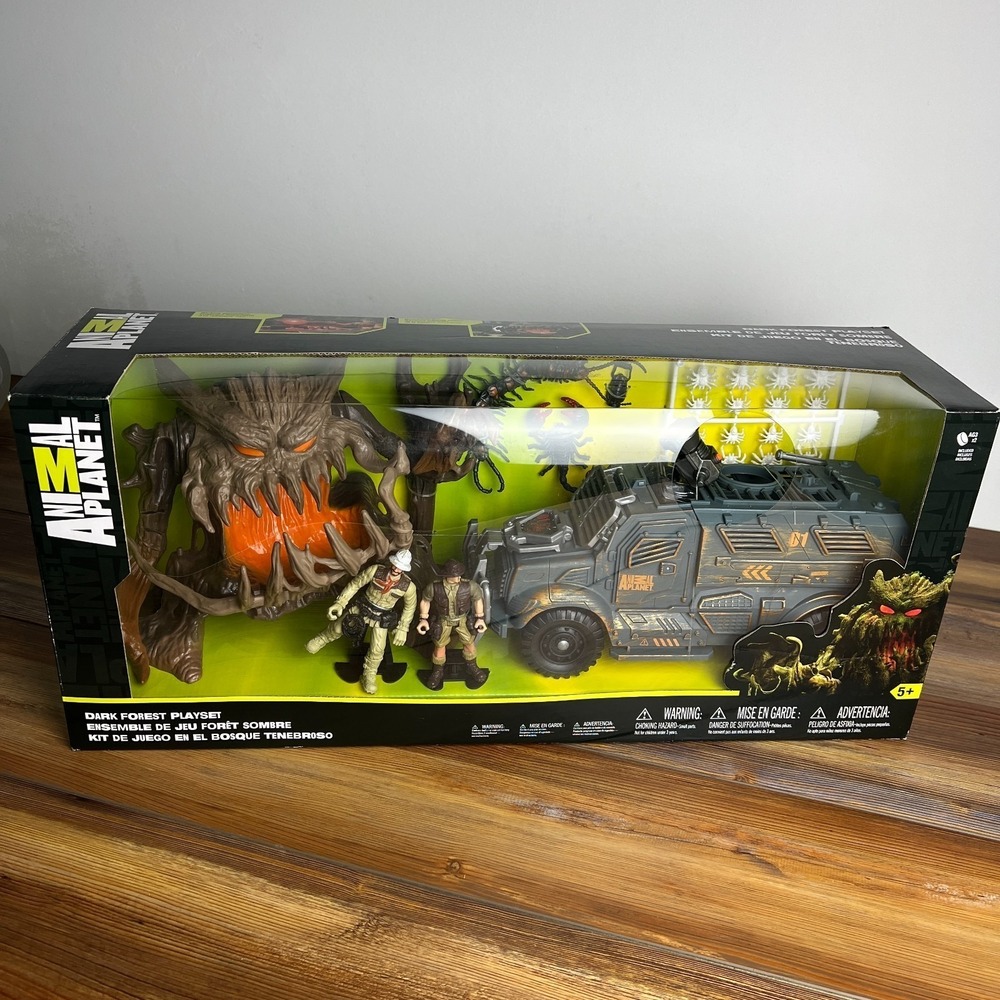 Animal Planet Dark Forest Playset Chap Mei Toys R Us Exclusive Truck NIB 2017